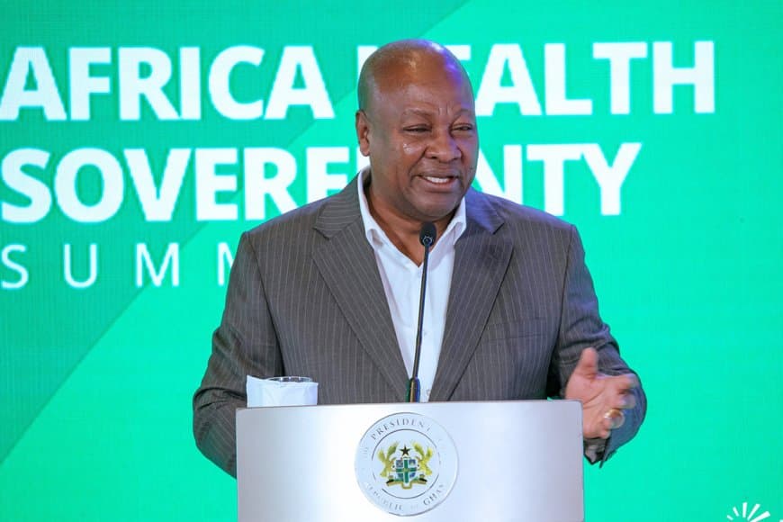 Le président du Ghana appelle les pays africains à développer leur propre production de médicaments