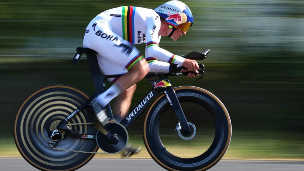 Tour de France : Evenepoel s'offre le contre-la-montre et conforte sa deuxième place